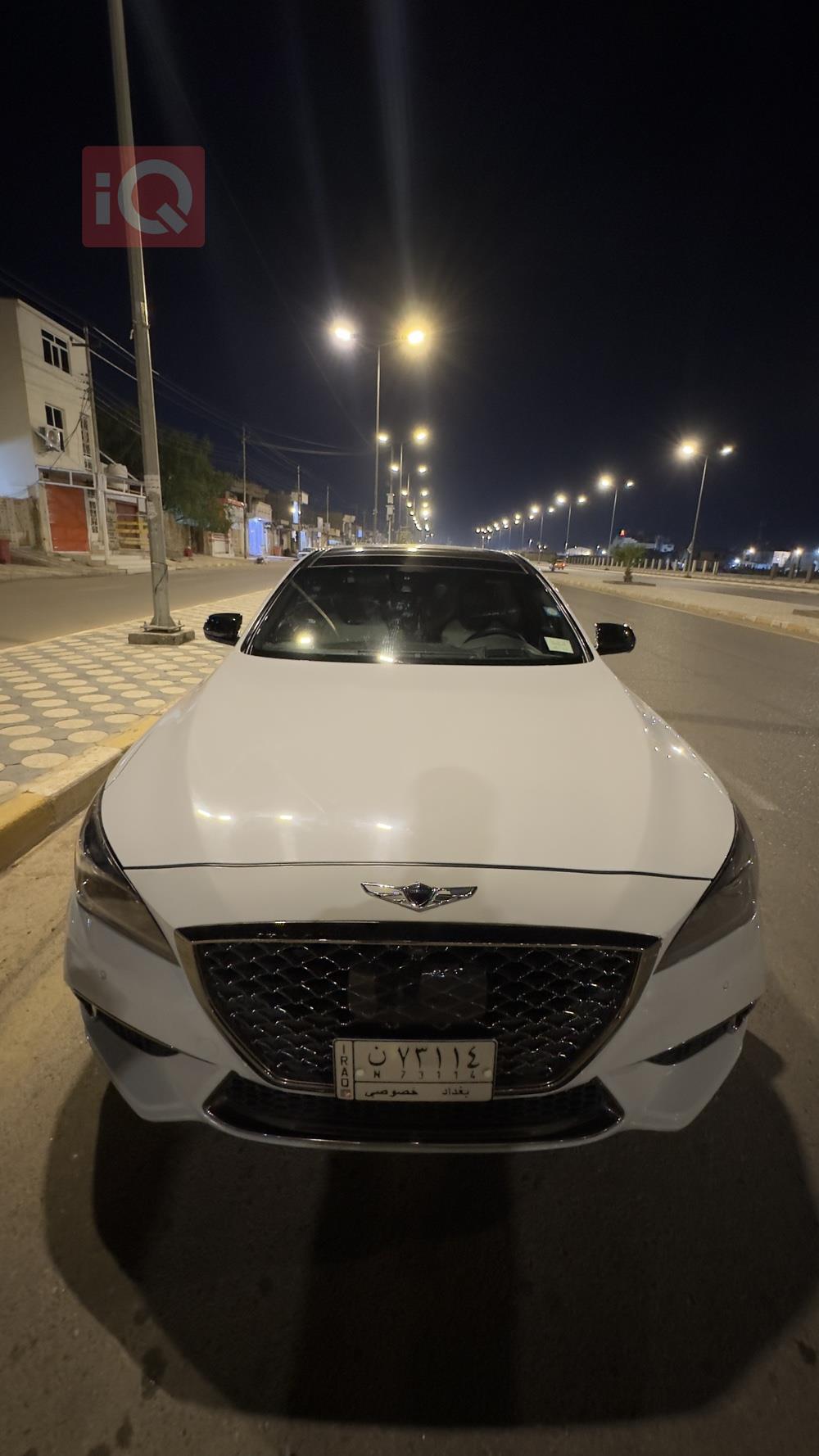جنسس G80